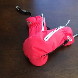 Roxy pink youth medium ski mittens
